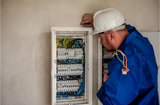 instalador de baja tensión